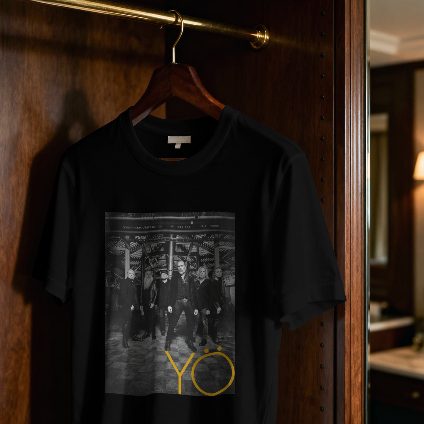 YÖ Bändi T-paita Unisex