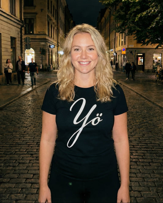Yö Logo T-paita Lady-fit
